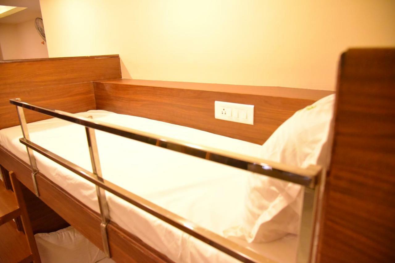 Hotel White Boutique Ποντισερί Εξωτερικό φωτογραφία