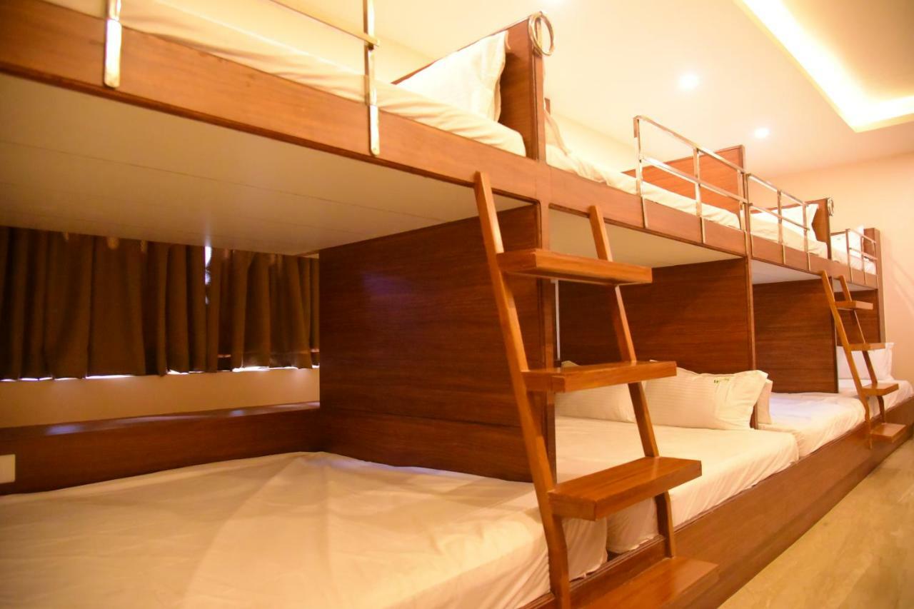 Hotel White Boutique Ποντισερί Εξωτερικό φωτογραφία