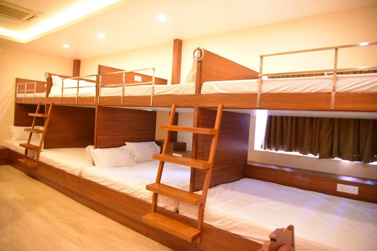 Hotel White Boutique Ποντισερί Εξωτερικό φωτογραφία
